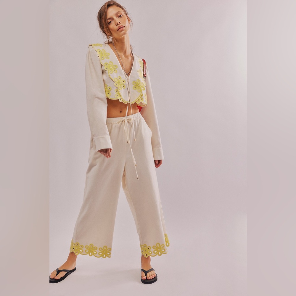 RARE Free People Amina Co-Ord Set XS Sold Out Floral Embroidered NWOT lot $228